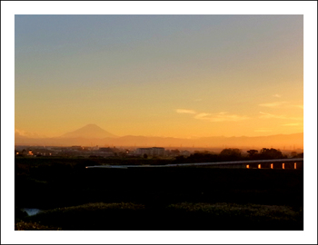夕方の富士山.jpg